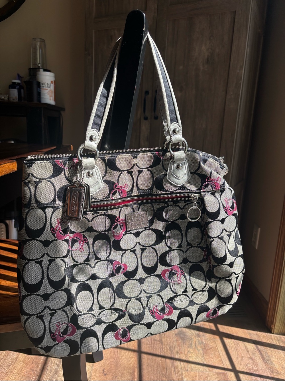 Vintage Coach Signature Pink Graffiti Satchel Bag 2009 Y2K